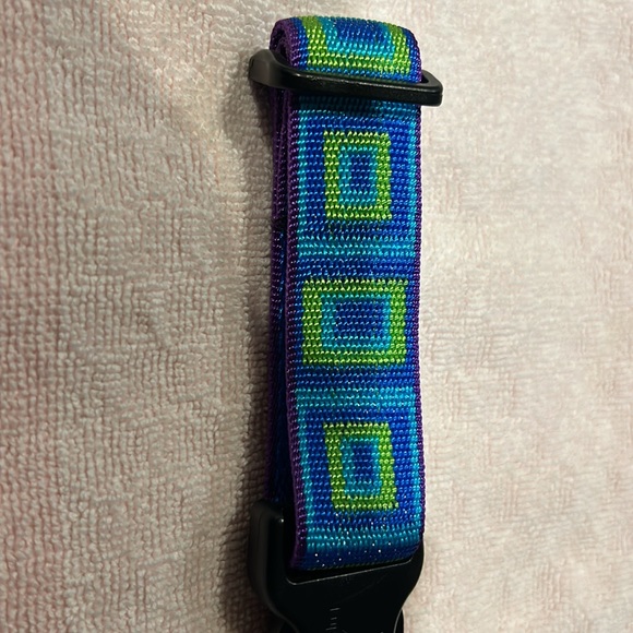 LupinePet Dog Collar - 1” width collar fits dog with necks from 12”-20” necks. - Picture 3 of 5